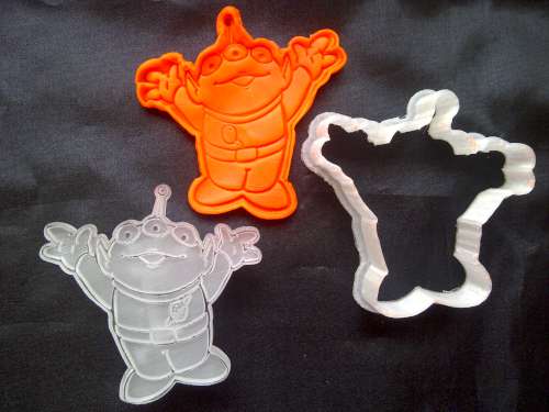 Toy Story Alien Plunger Cutter - Click Image to Close